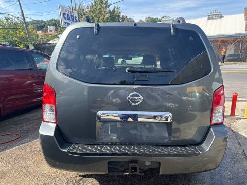 2007 Nissan Pathfinder SE