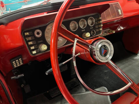 1961 VALIANT VALIANT