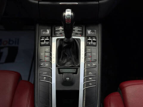 2018 Porsche Macan S