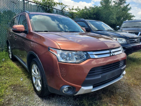 2015 Mitsubishi Outlander for sale at M & M Auto Brokers in Chantilly VA