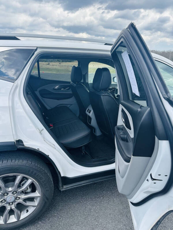 2022 GMC Terrain SLT