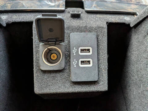 2016 Lincoln Navigator Select