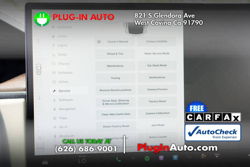 2023 Tesla Model X Standard Range