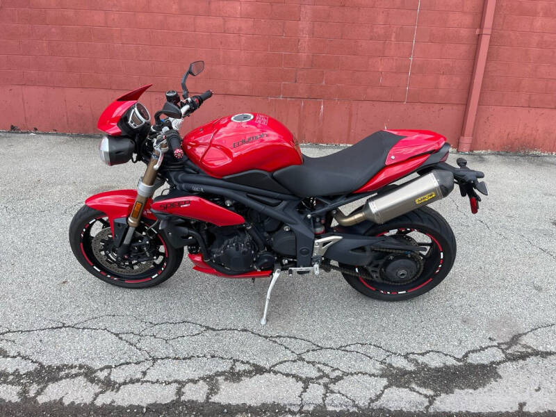 2012 Triumph Speed Triple for sale at ELIZABETH AUTO SALES in Elizabeth PA