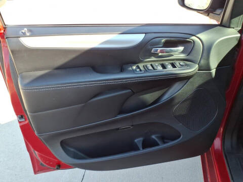 2015 Dodge Grand Caravan SE