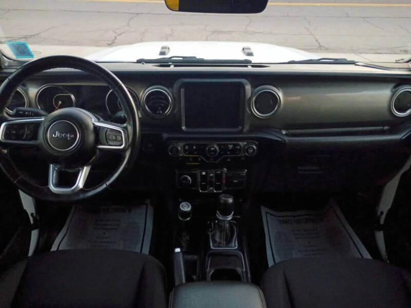 2021 Jeep Gladiator Overland