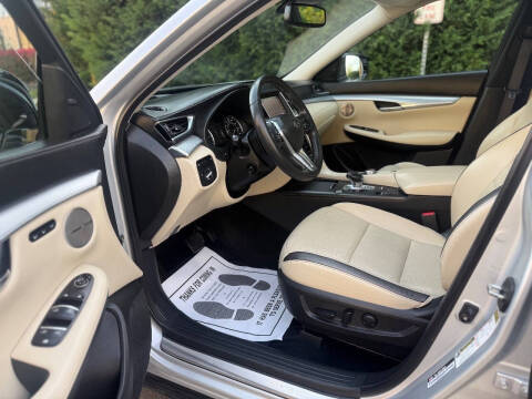 2019 Infiniti QX50 Essential