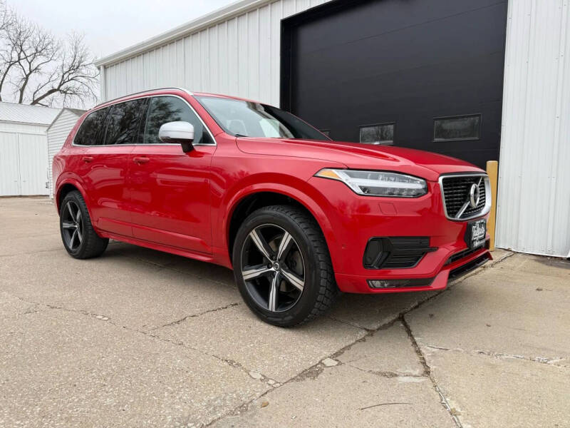 2017 Volvo XC90 T6 R-Design