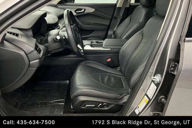 2025 Acura TLX w/Tech