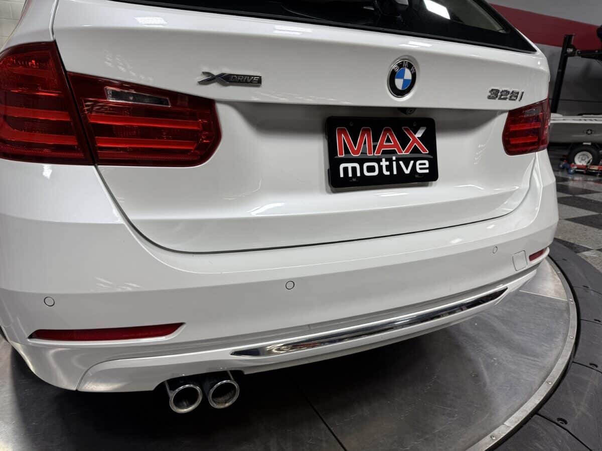 2014 BMW 3 Series 17