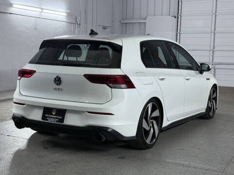 2022 Volkswagen Golf GTI S