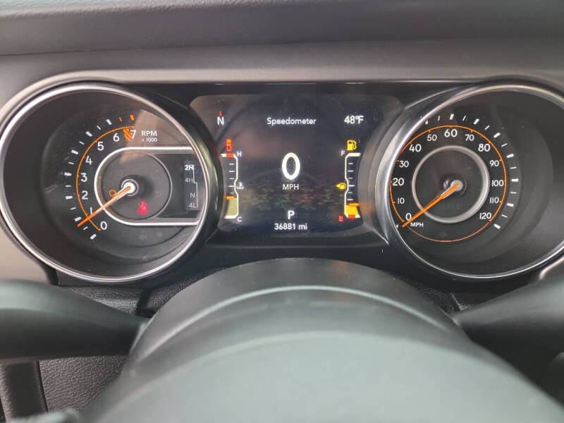 2021 Jeep Gladiator Willys Sport