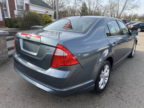 2012 Ford Fusion SE