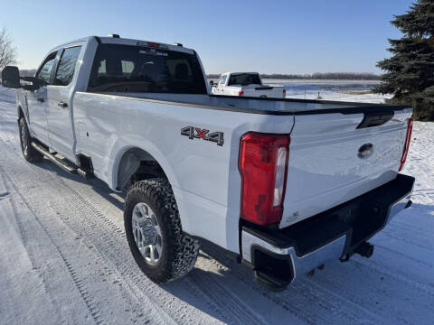 2023 Ford F-350 Super Duty XLT