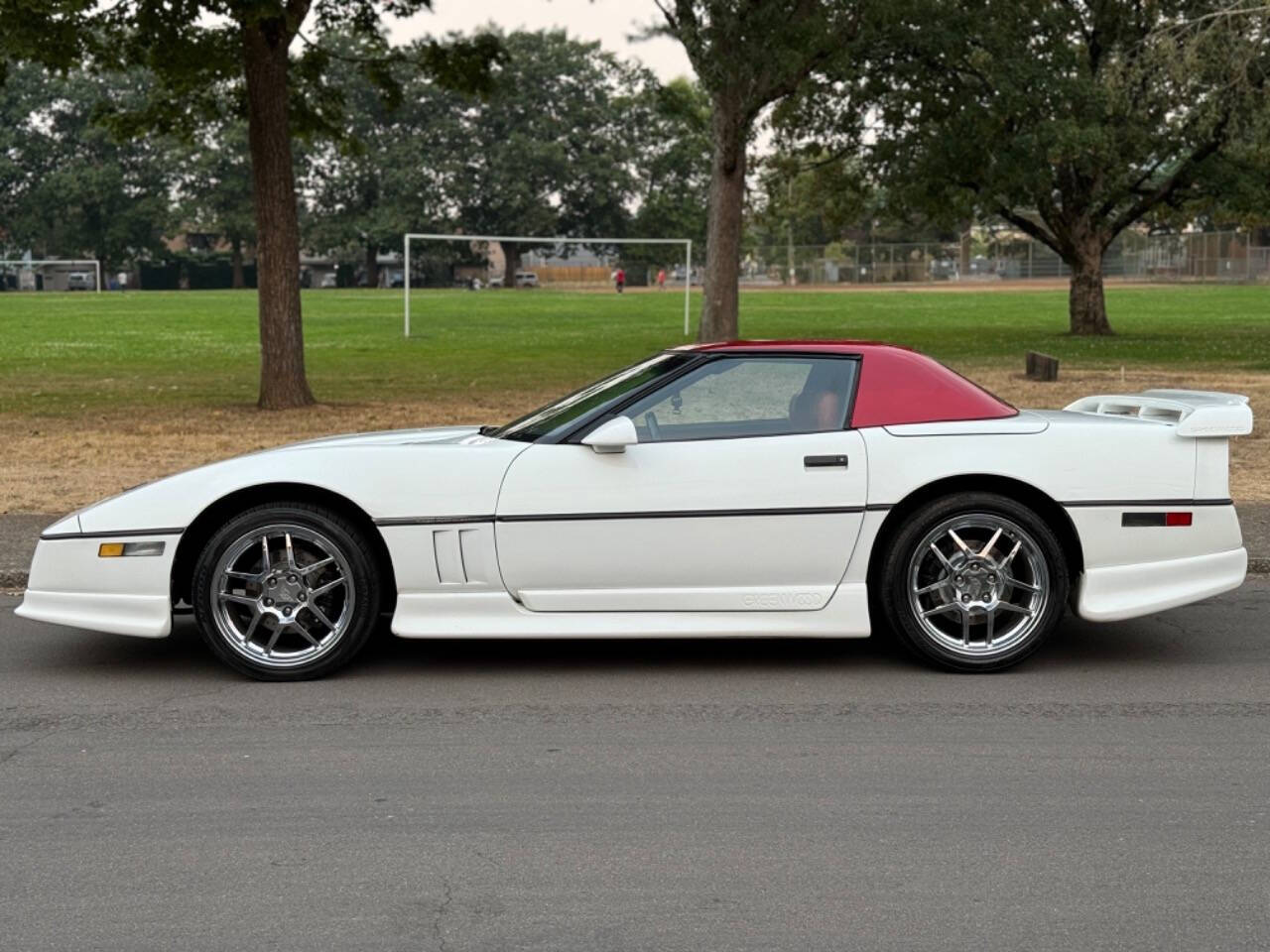 1989 Chevrolet Corvette for sale at Carz Connect LLC in Portland, OR