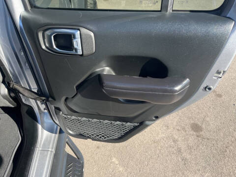 2020 Jeep Gladiator Sport