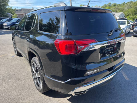 2019 GMC Acadia Denali