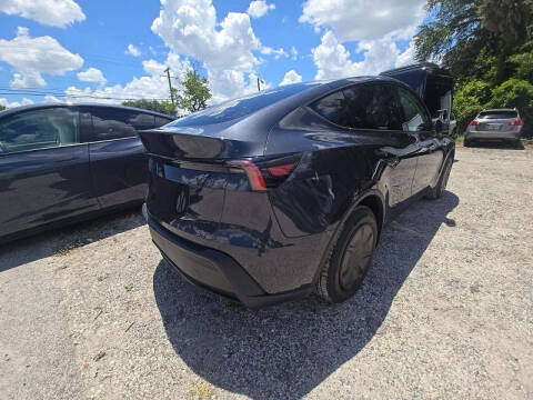 2026 Tesla Model Y Premium