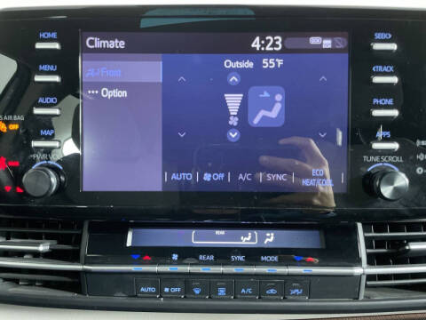 2023 Toyota Sienna LE 8-Passenger