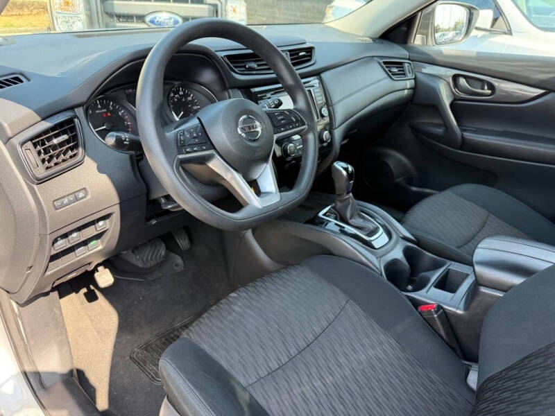 2019 Nissan Rogue S
