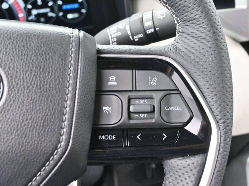 2025 Toyota Sequoia Capstone