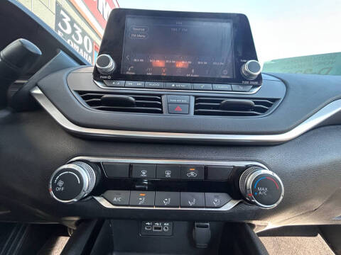 2021 Nissan Altima 2.5 SV