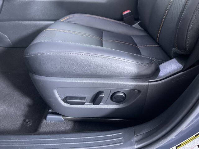 2025 Mazda CX-50 2.5 S Premium Plus