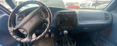 1995 Mazda B-Series B2300