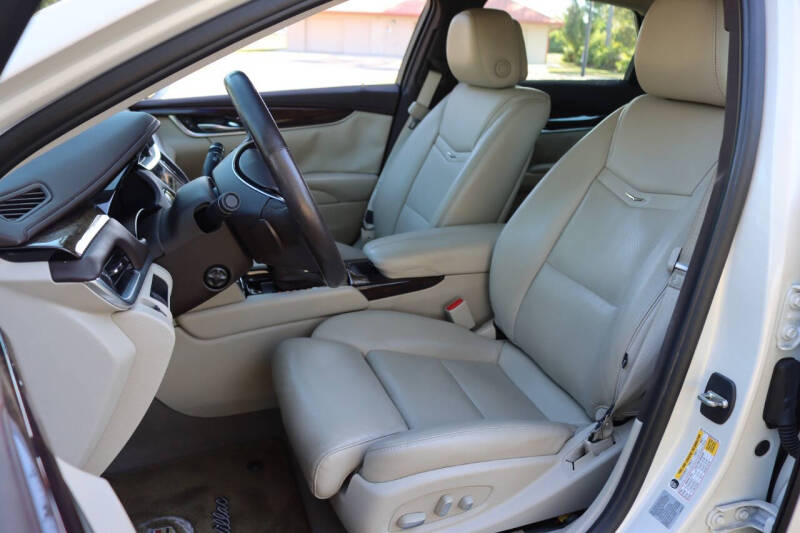 2013 Cadillac XTS Luxury Collection