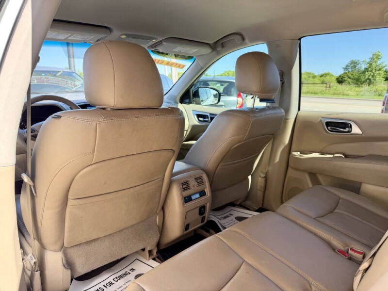 2015 Nissan Pathfinder