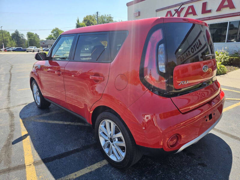 2017 Kia Soul +
