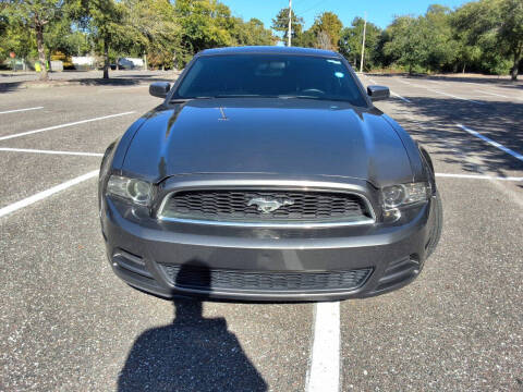 2014 Ford Mustang V6