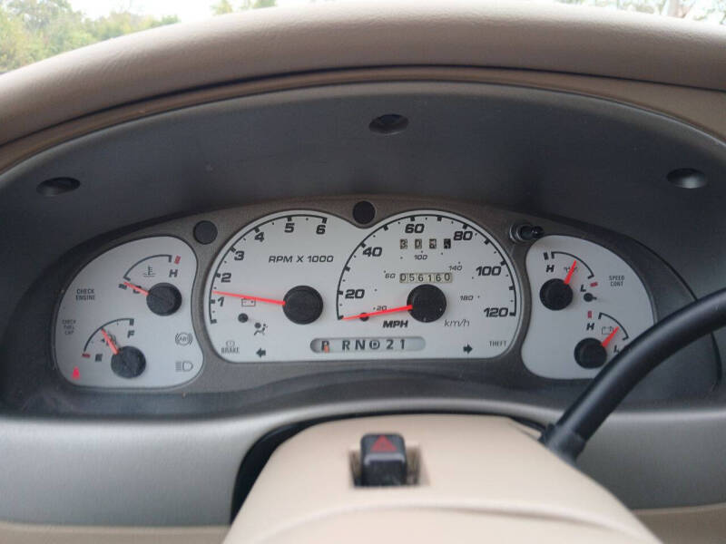 2003 Ford Explorer Sport Trac XLS