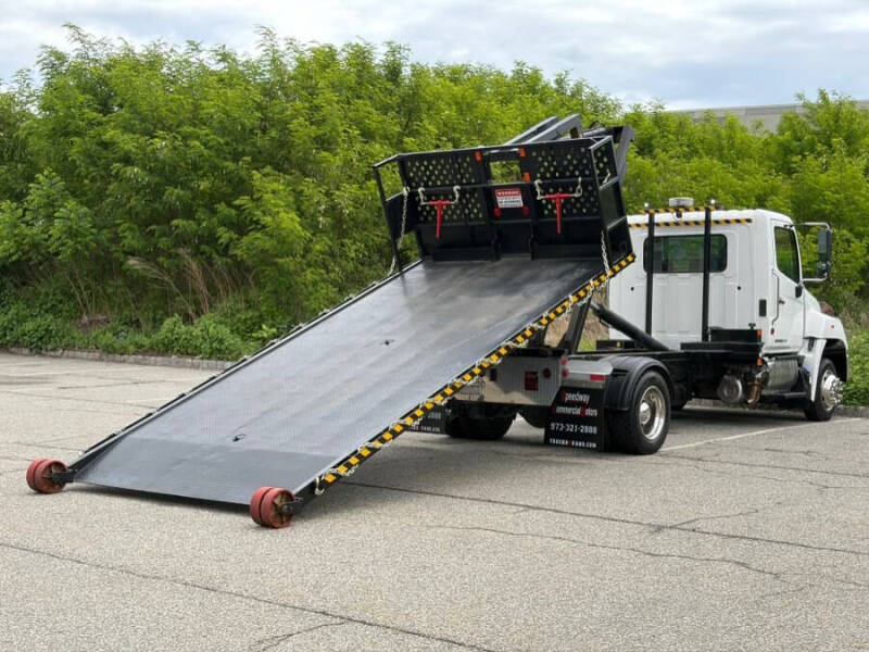2019 Hino 268A