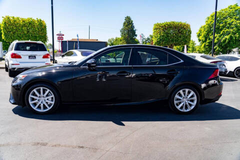 2016 Lexus IS 300 Base Photo