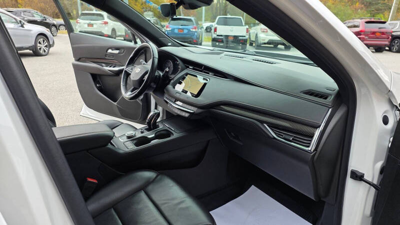 2019 Cadillac XT4 Sport