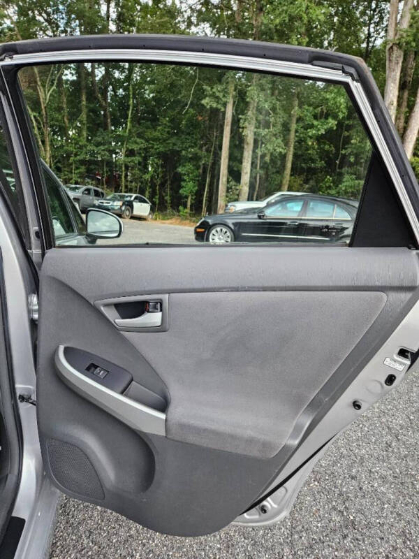 2010 Toyota Prius II