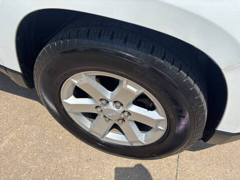 2016 GMC Acadia SLE-2