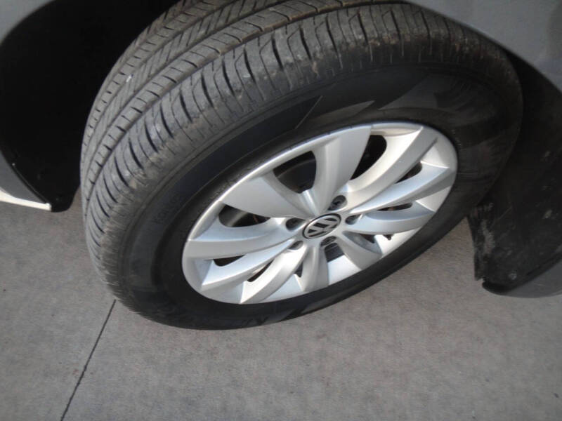 2013 Volkswagen Passat Wolfsburg Edition PZEV