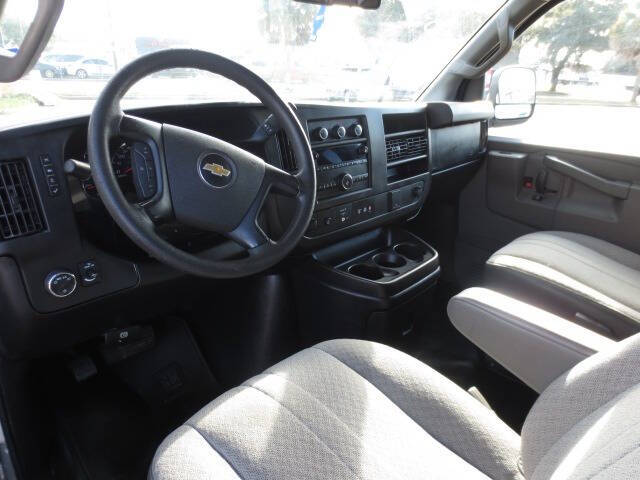 2016 Chevrolet Express LT 2500