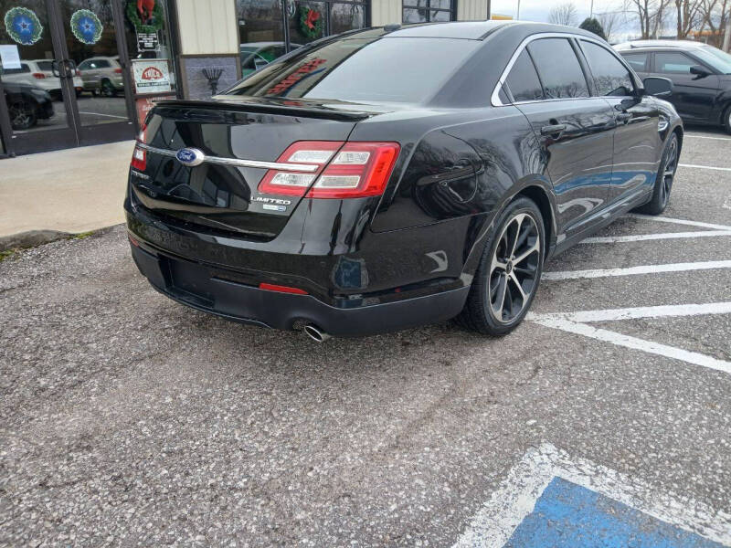 2014 Ford Taurus Limited