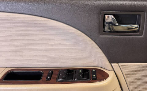 2009 Ford Taurus SEL