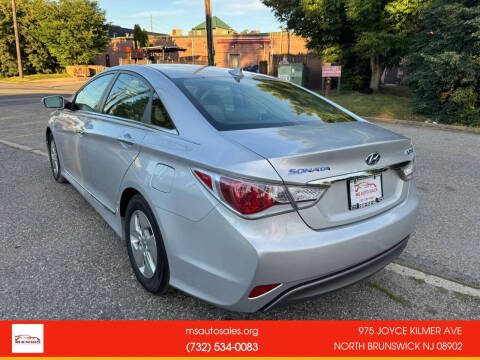 2012 Hyundai Sonata Hybrid