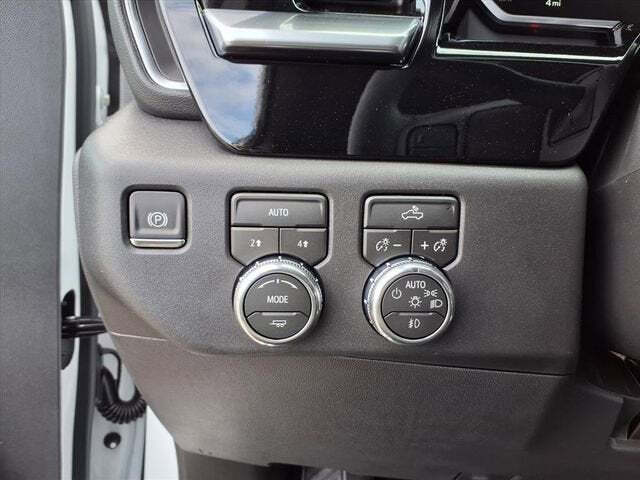 2026 GMC Sierra 1500 Elevation Standard