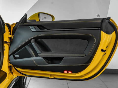 2024 Porsche 911 Dakar
