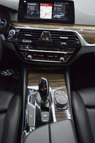 2018 BMW 5 Series 530i