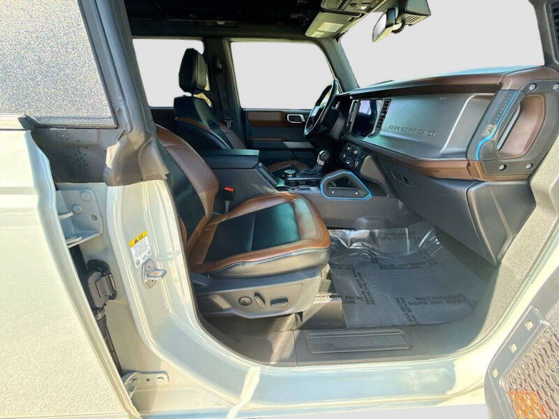 2023 Ford Bronco Outer Banks