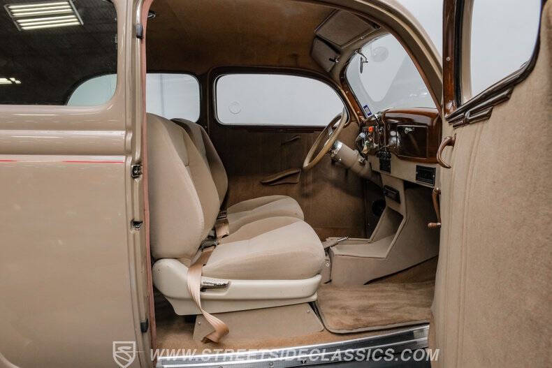 1936 Ford Tudor