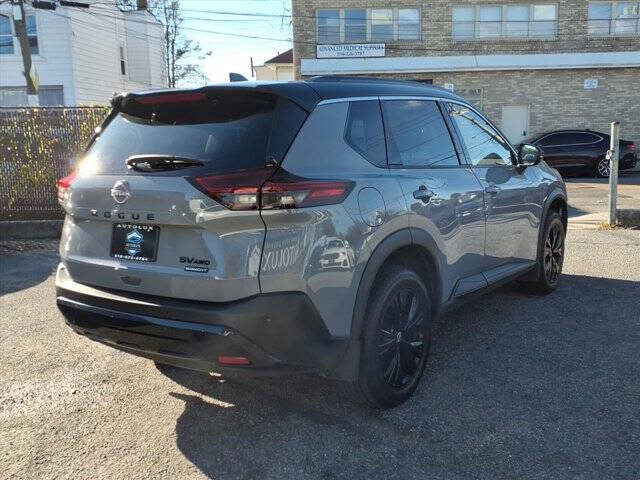 2023 Nissan Rogue SV