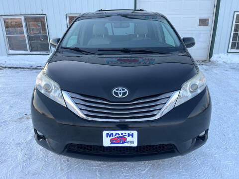 2015 Toyota Sienna XLE 8-Passenger